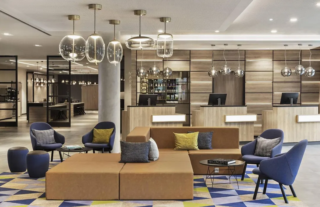 Courtyard By Marriott Hamburg City-1